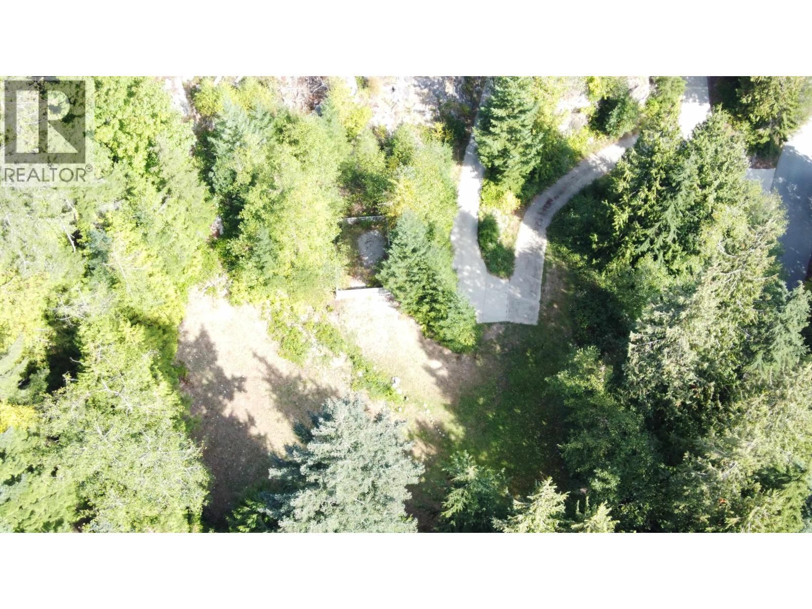 5661 SALMON DRIVE Image 7