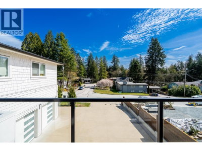 576 LINTON Street | Coquitlam British Columbia | Slide Image Twenty-three