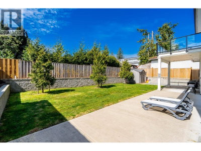 576 LINTON Street | Coquitlam British Columbia | Slide Image Six