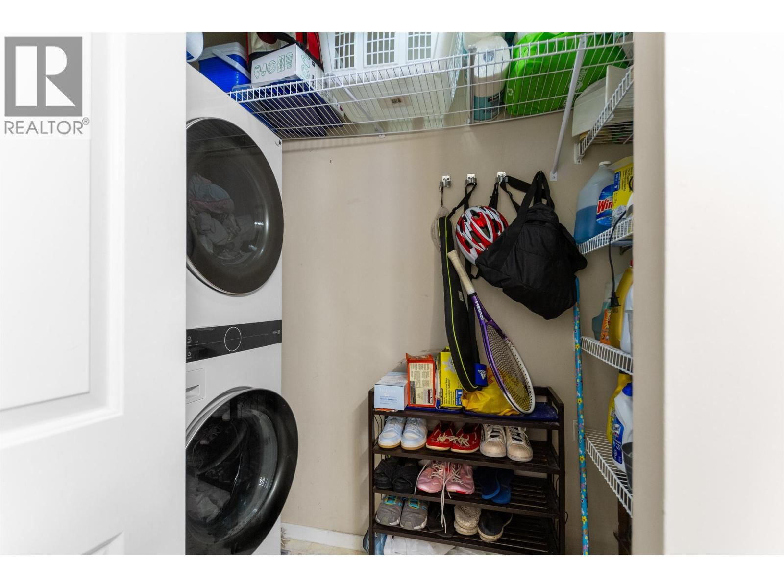 315 - 400 KLAHANIE DRIVE Image 18