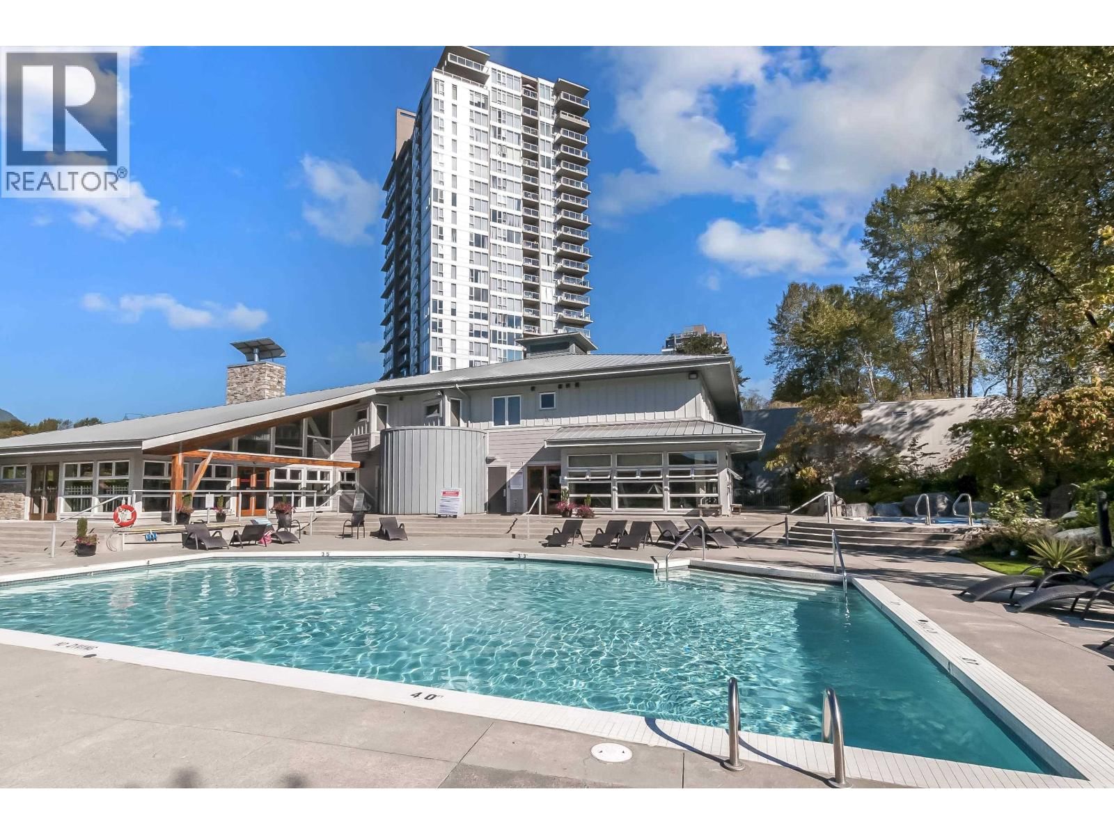 315 - 400 KLAHANIE DRIVE Image 22