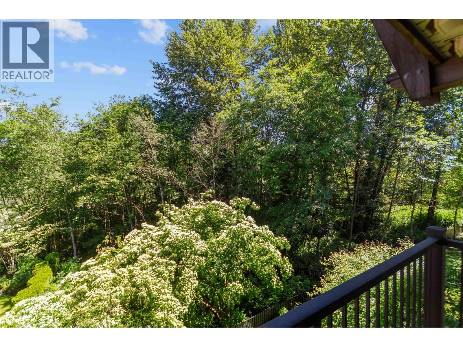 315 - 400 KLAHANIE DRIVE Image 6