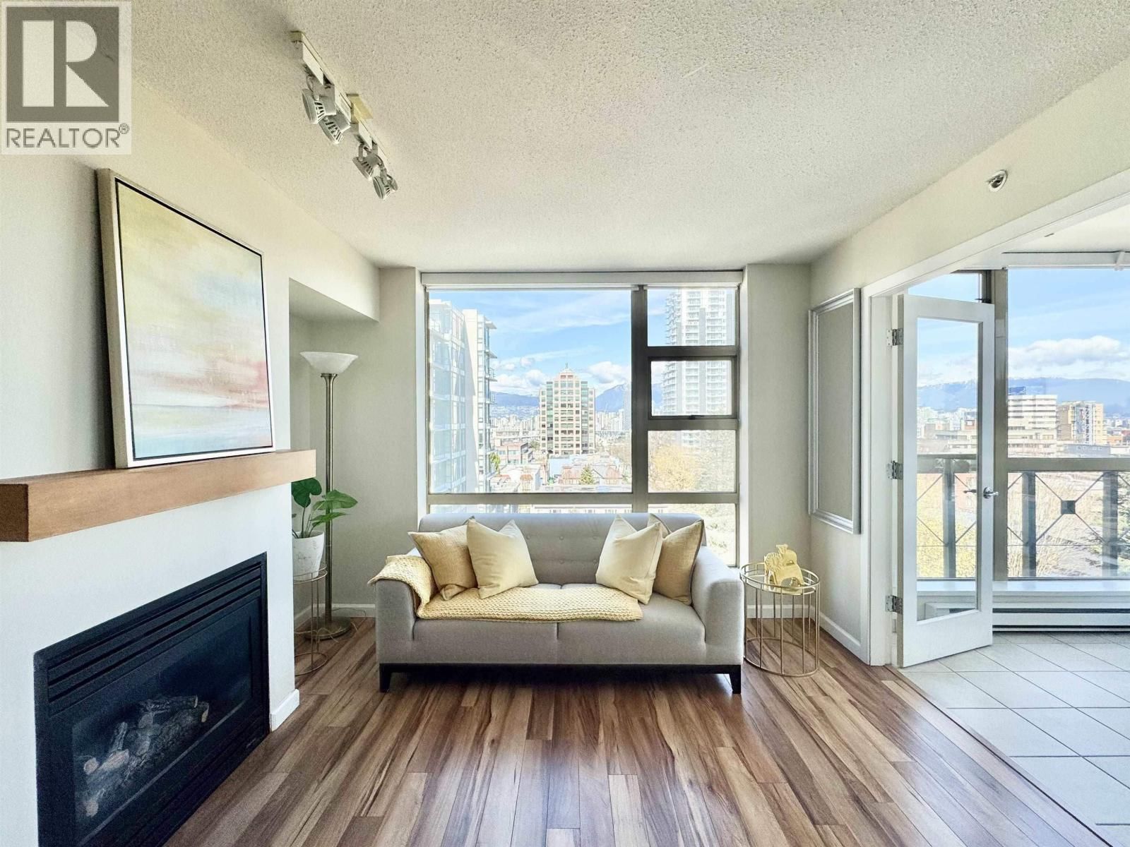 905 - 1316 11TH AVENUE Image 5