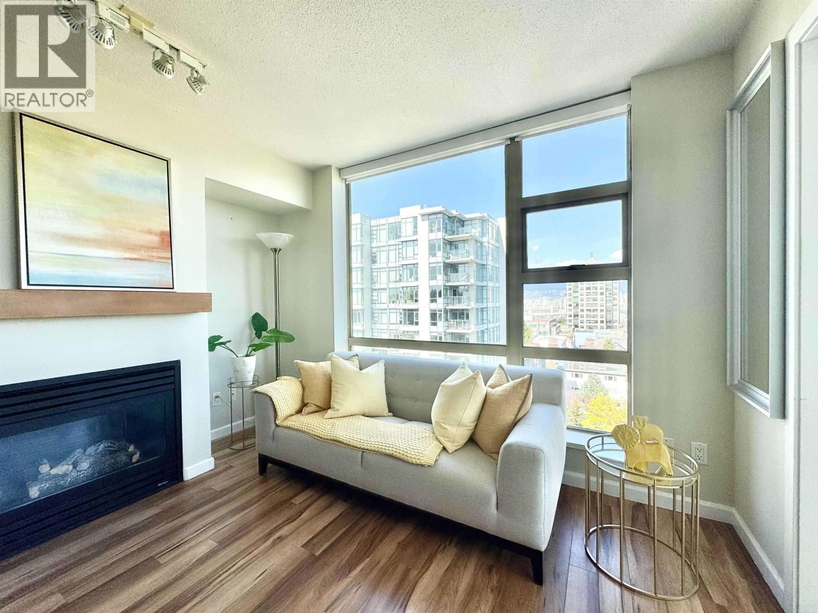 905 - 1316 11TH AVENUE Image 8