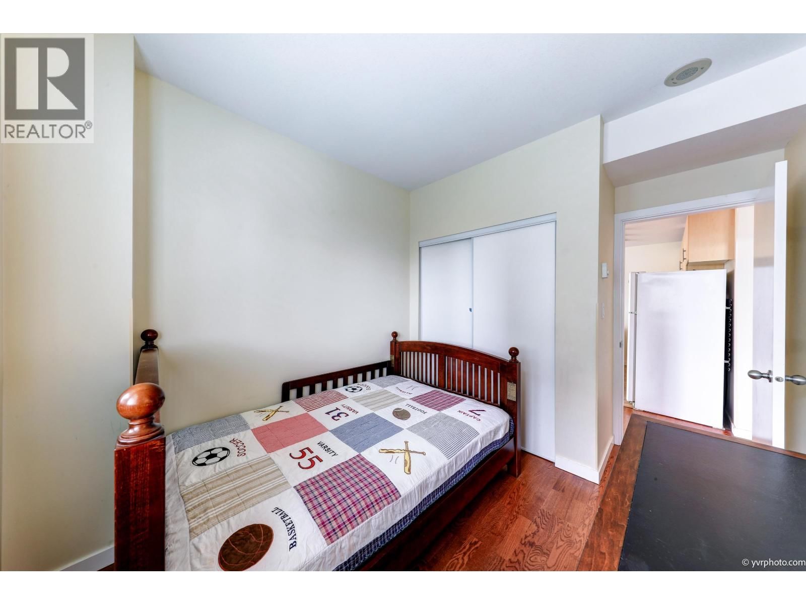 1005 - 6133 BUSWELL STREET Image 21