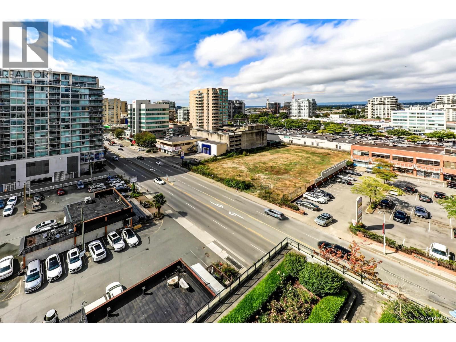 1005 - 6133 BUSWELL STREET Image 8