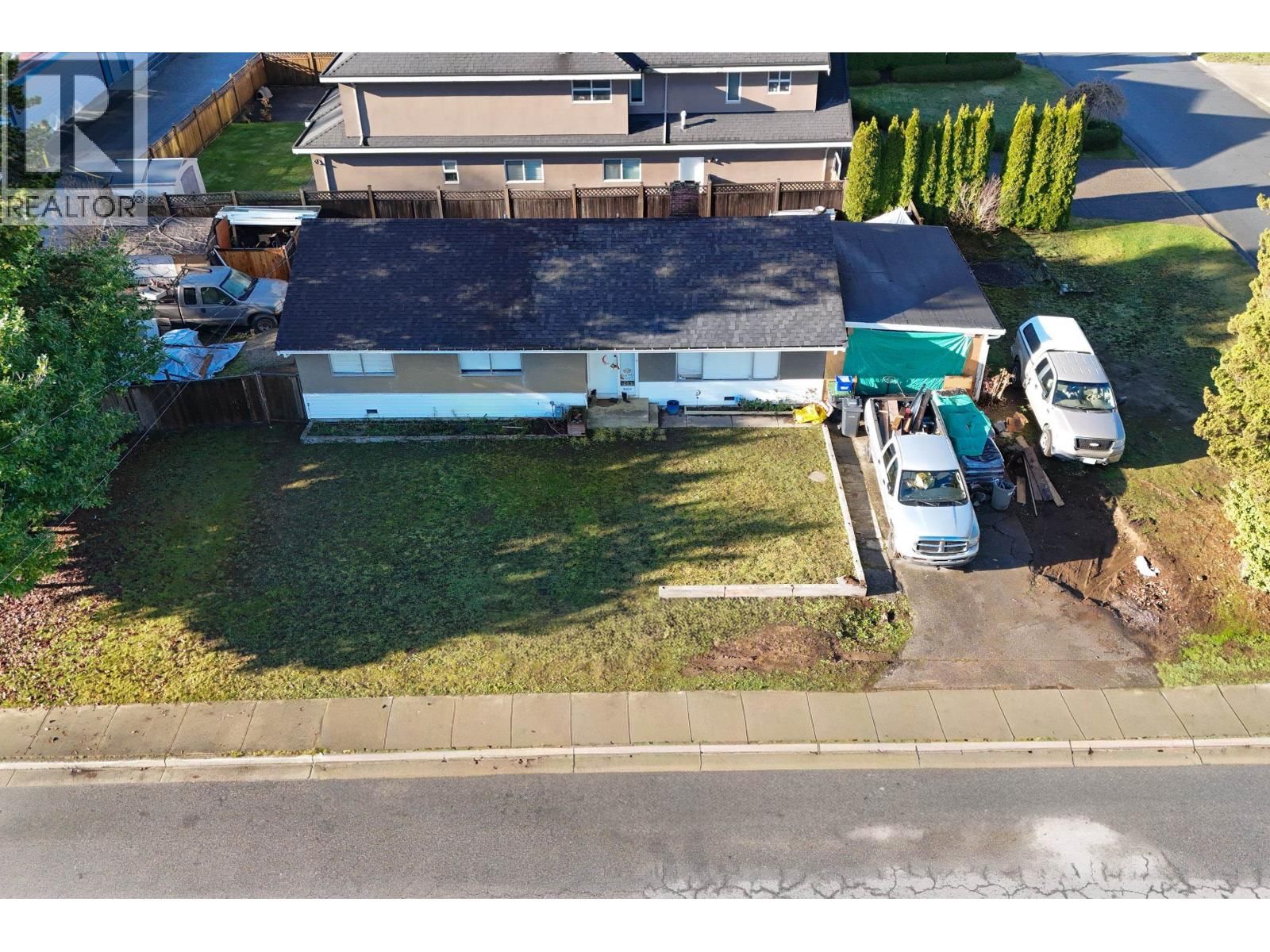 740 PORTER STREET Image 14