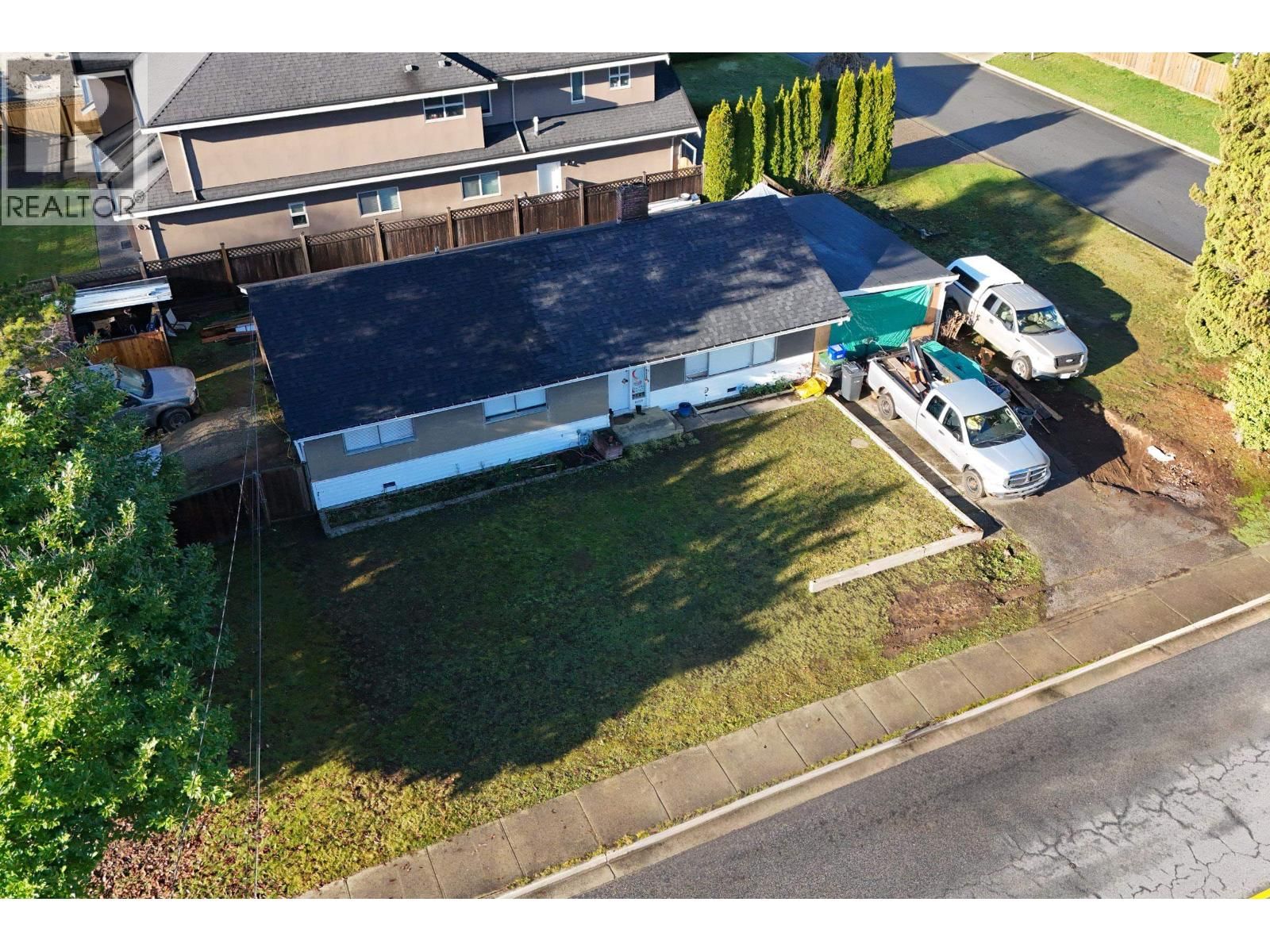 740 PORTER STREET Image 7