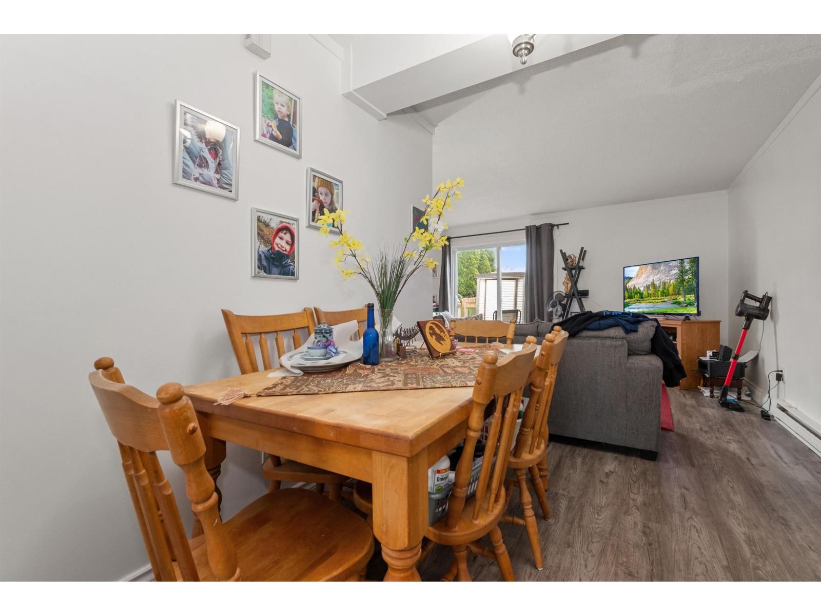 7 - 9342 HAZEL STREET Image 15