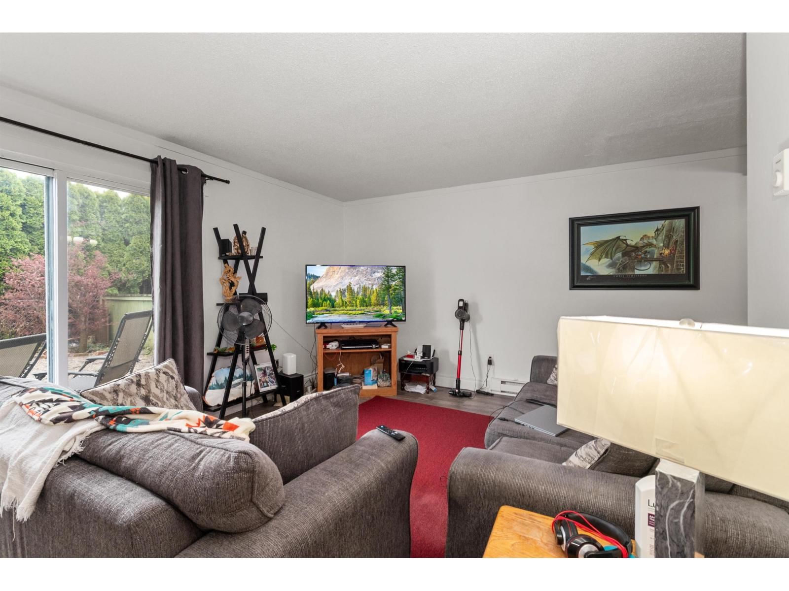 7 - 9342 HAZEL STREET Image 19