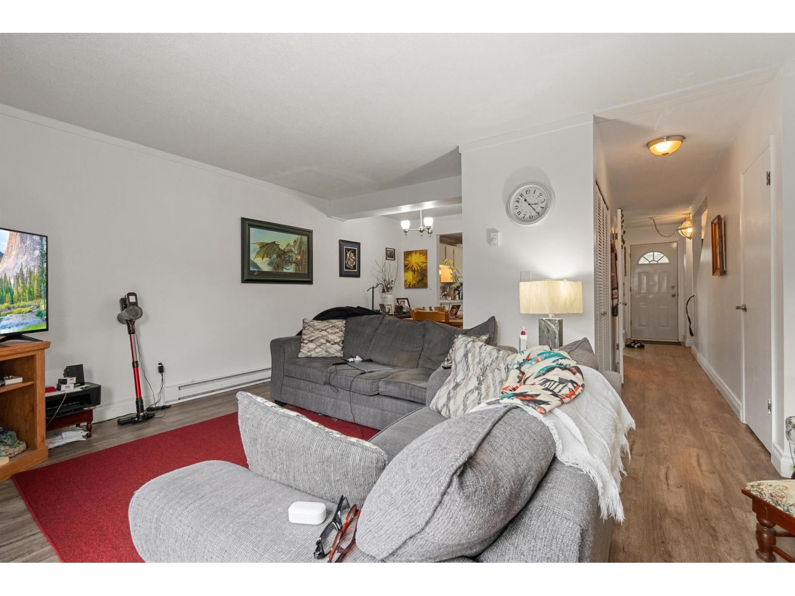 7 - 9342 HAZEL STREET Image 24