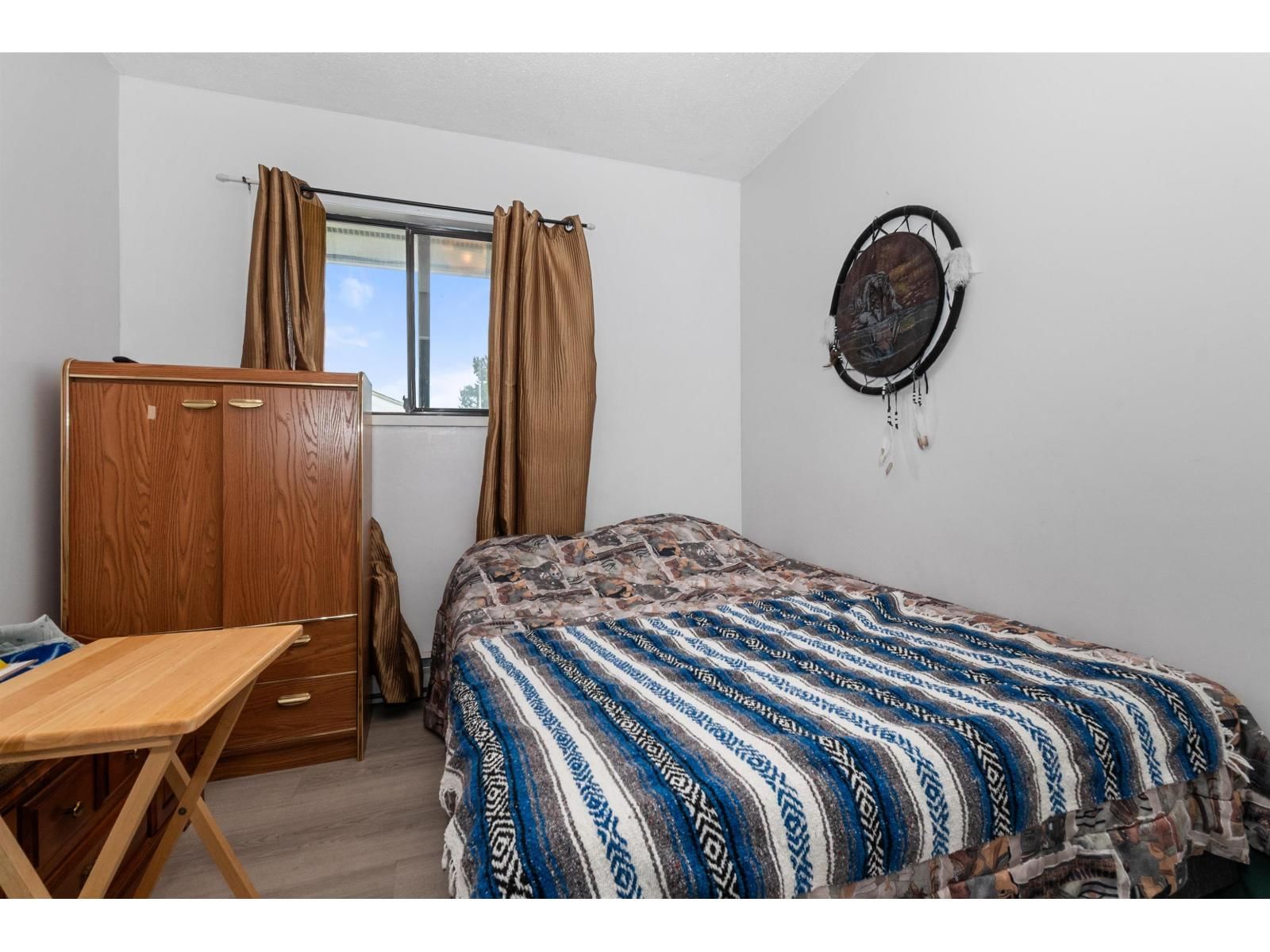 7 - 9342 HAZEL STREET Image 32