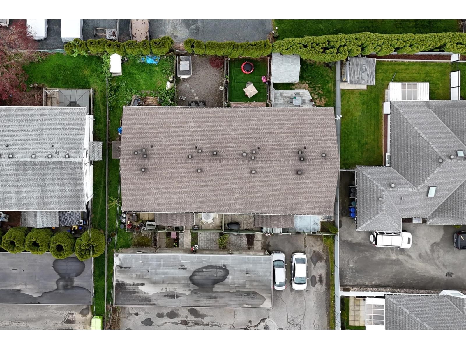 7 - 9342 HAZEL STREET Image 36