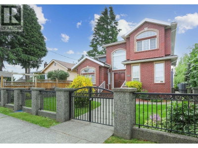 1312 TENTH Avenue | New Westminster British Columbia | Slide Image One