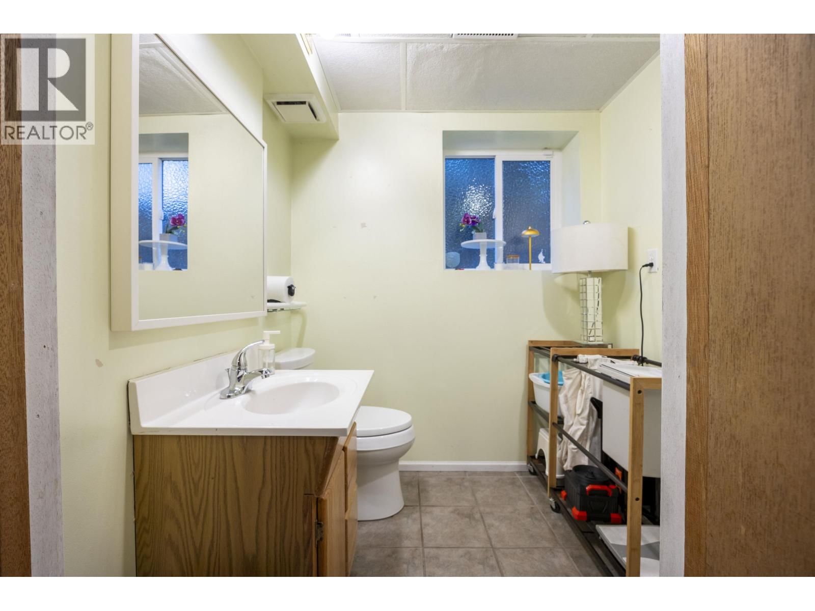 2634 ROGATE AVENUE Image 23