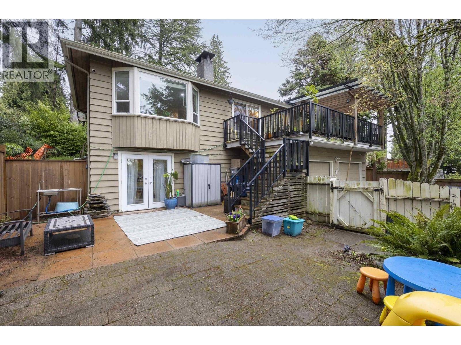 2634 ROGATE AVENUE Image 25