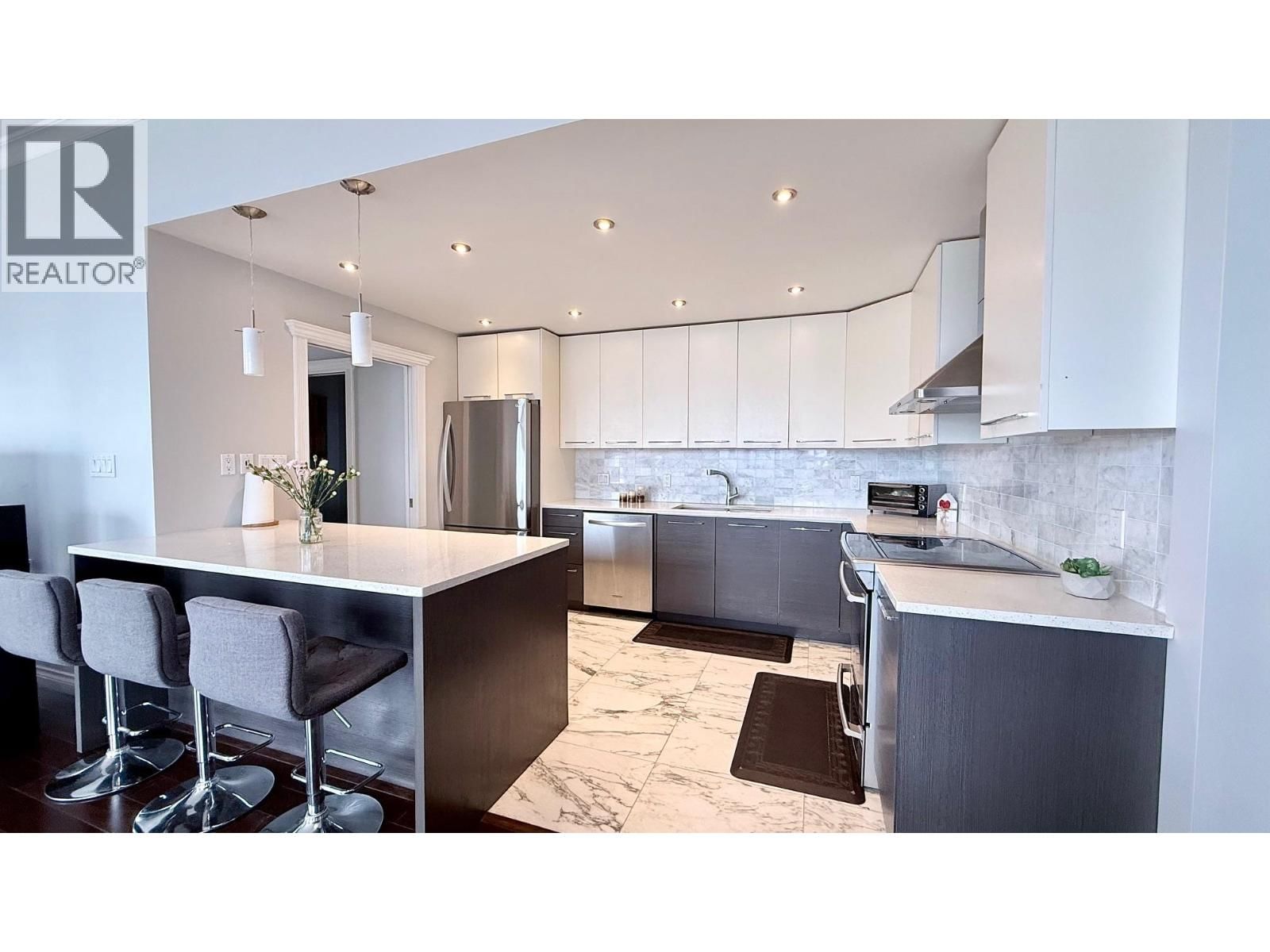 2500 - 6521 BONSOR AVENUE Image 5