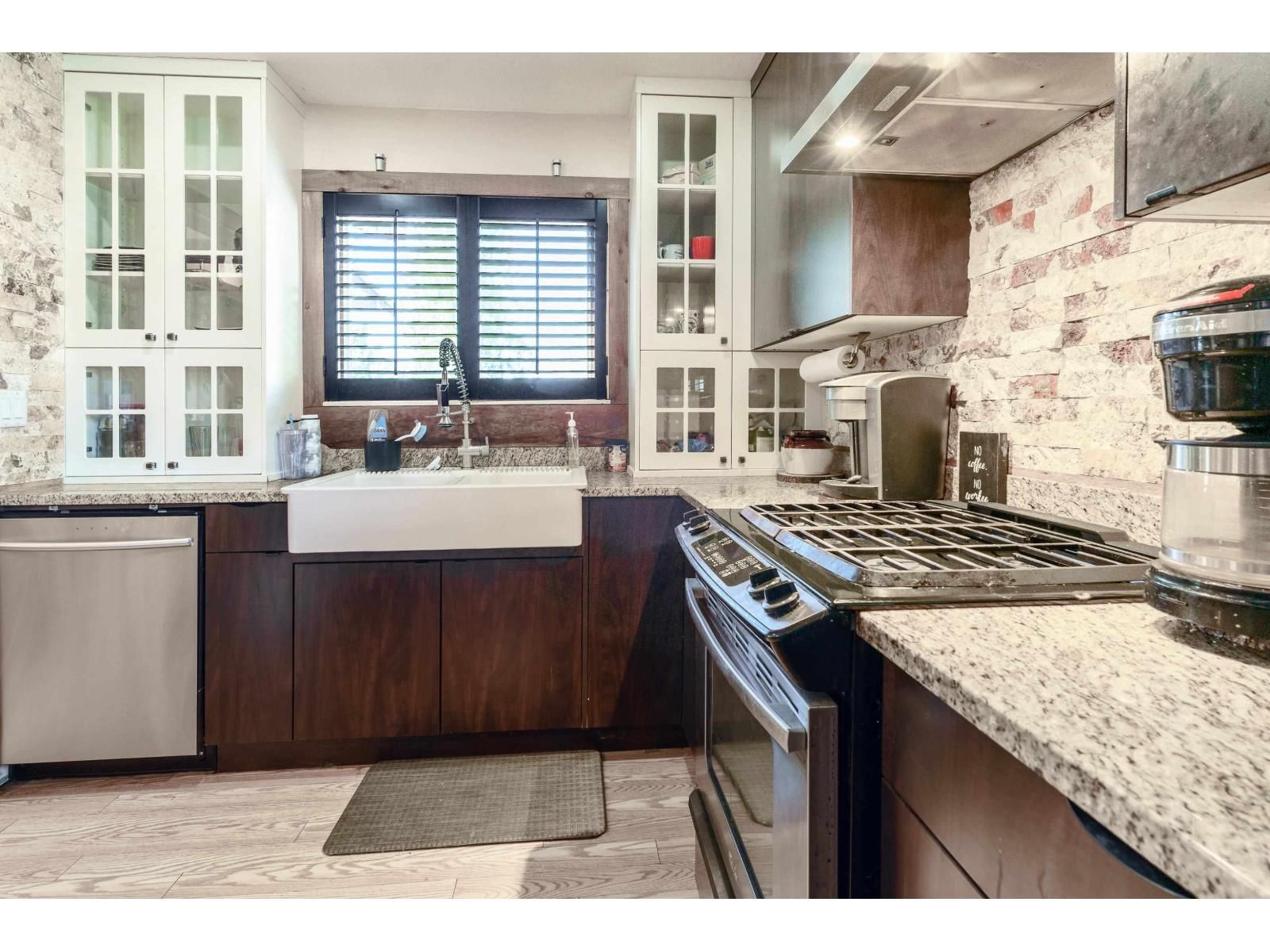 7655 WOODCOCK CRESCENT Image 10