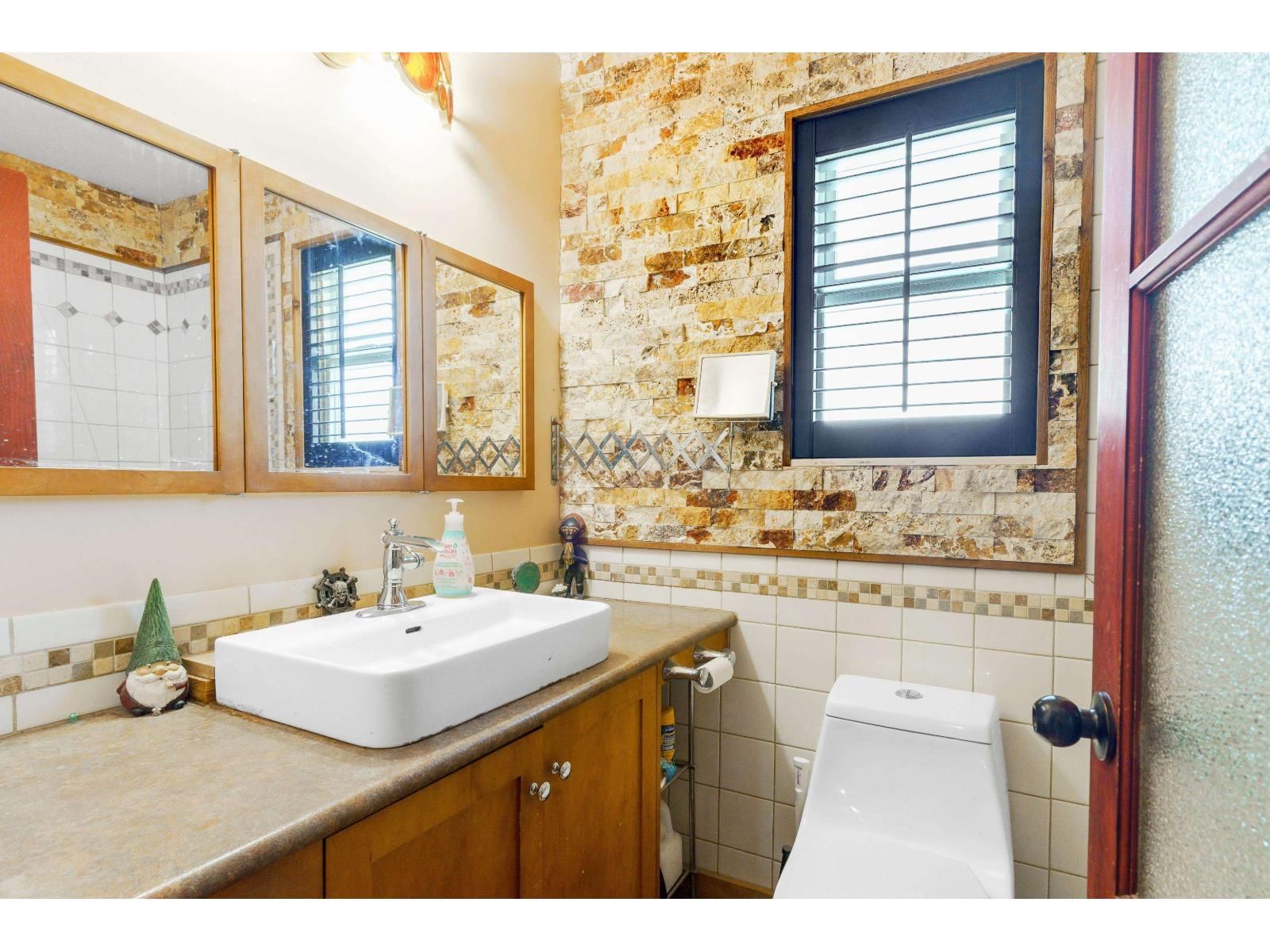 7655 WOODCOCK CRESCENT Image 14