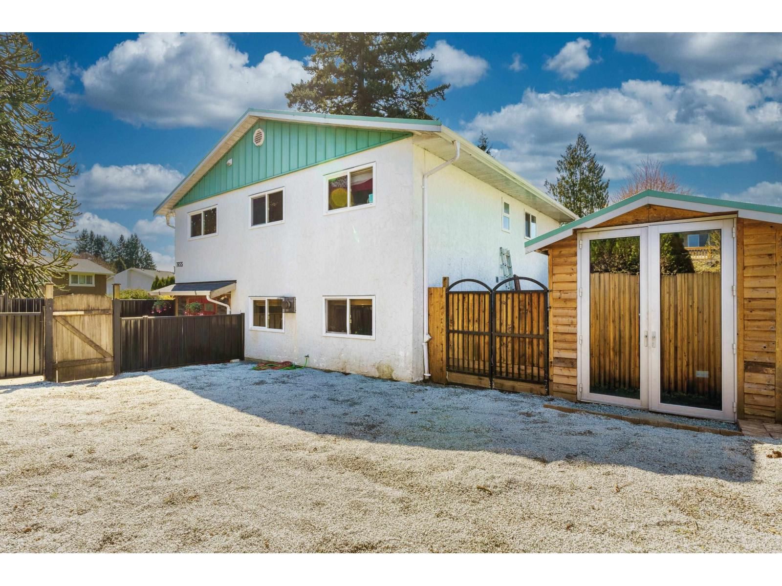 7655 WOODCOCK CRESCENT Image 27