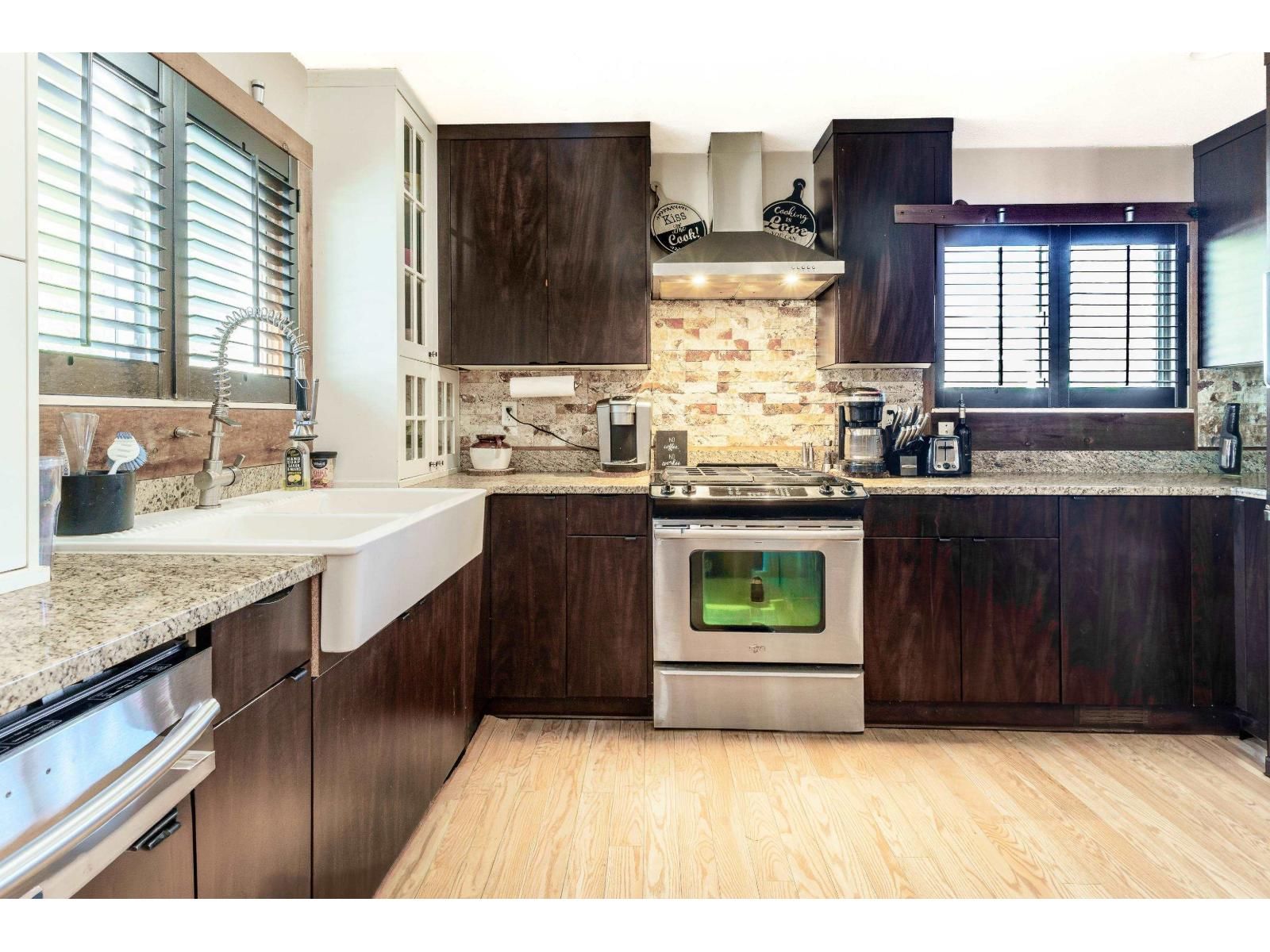 7655 WOODCOCK CRESCENT Image 8