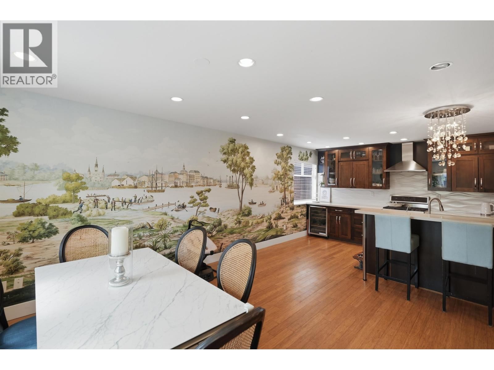 2015 CREELMAN AVENUE Image 12