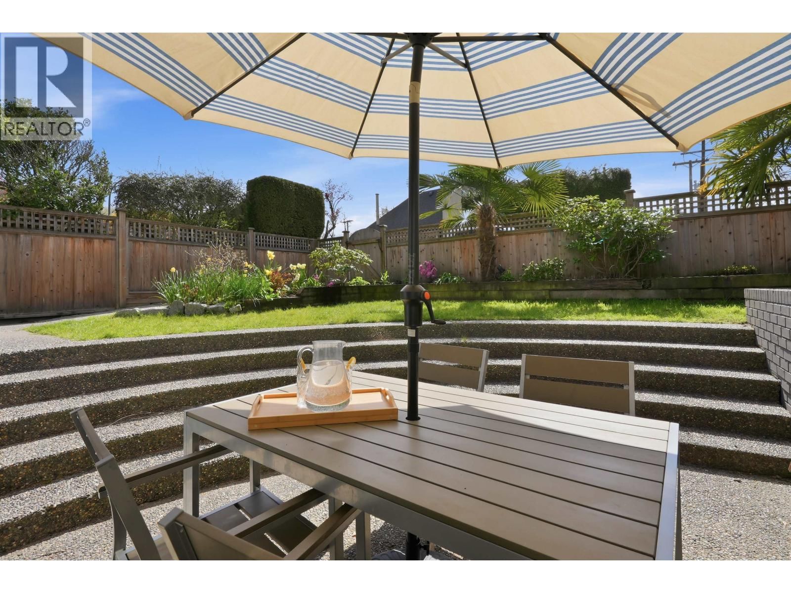 2015 CREELMAN AVENUE Image 4