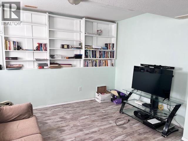 1341 NASON STREET Image 30