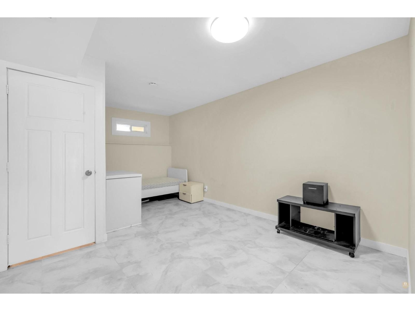 3 - 14877 58 AVENUE Image 30