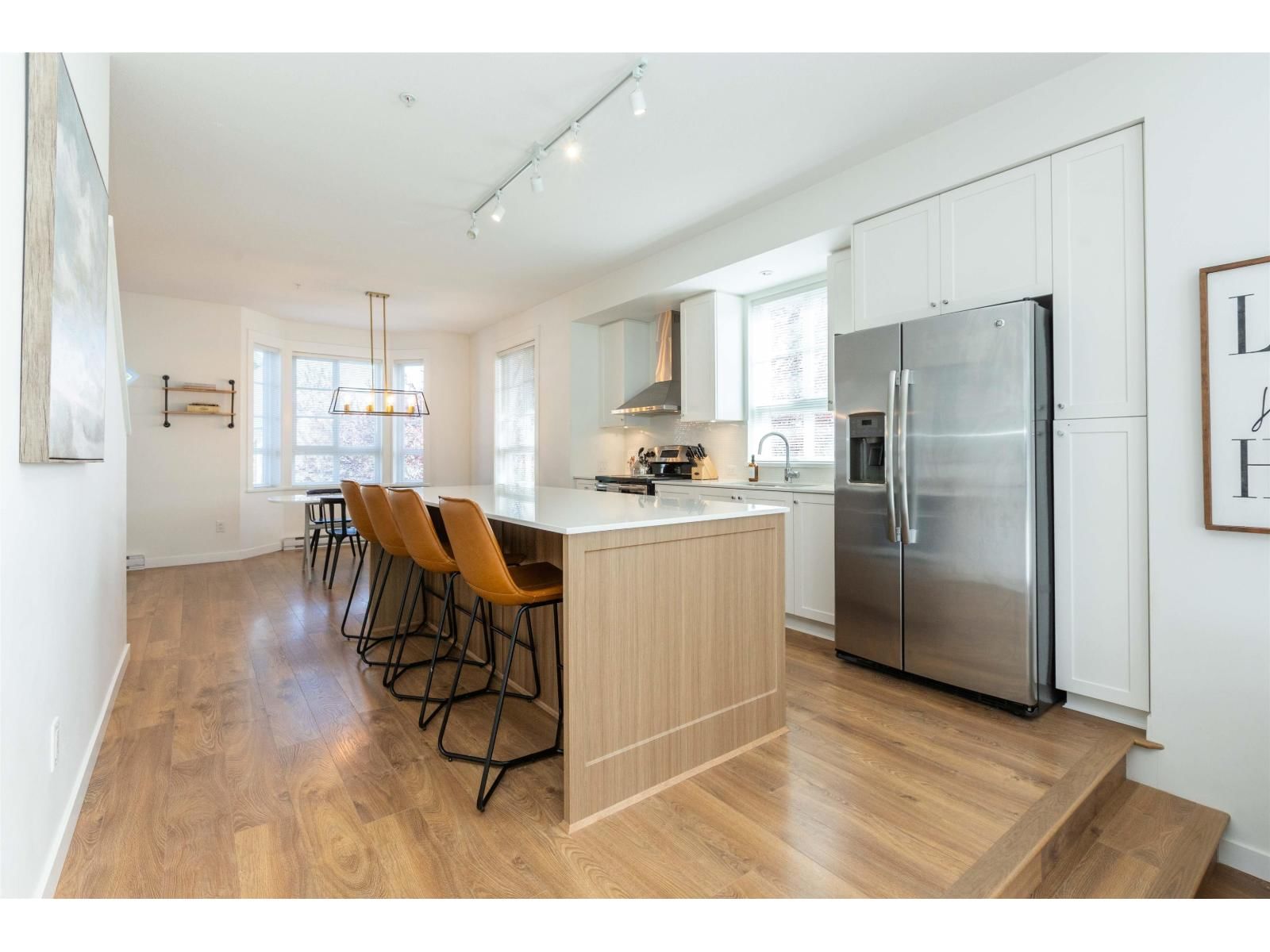 74 - 8476 207A STREET Image 9