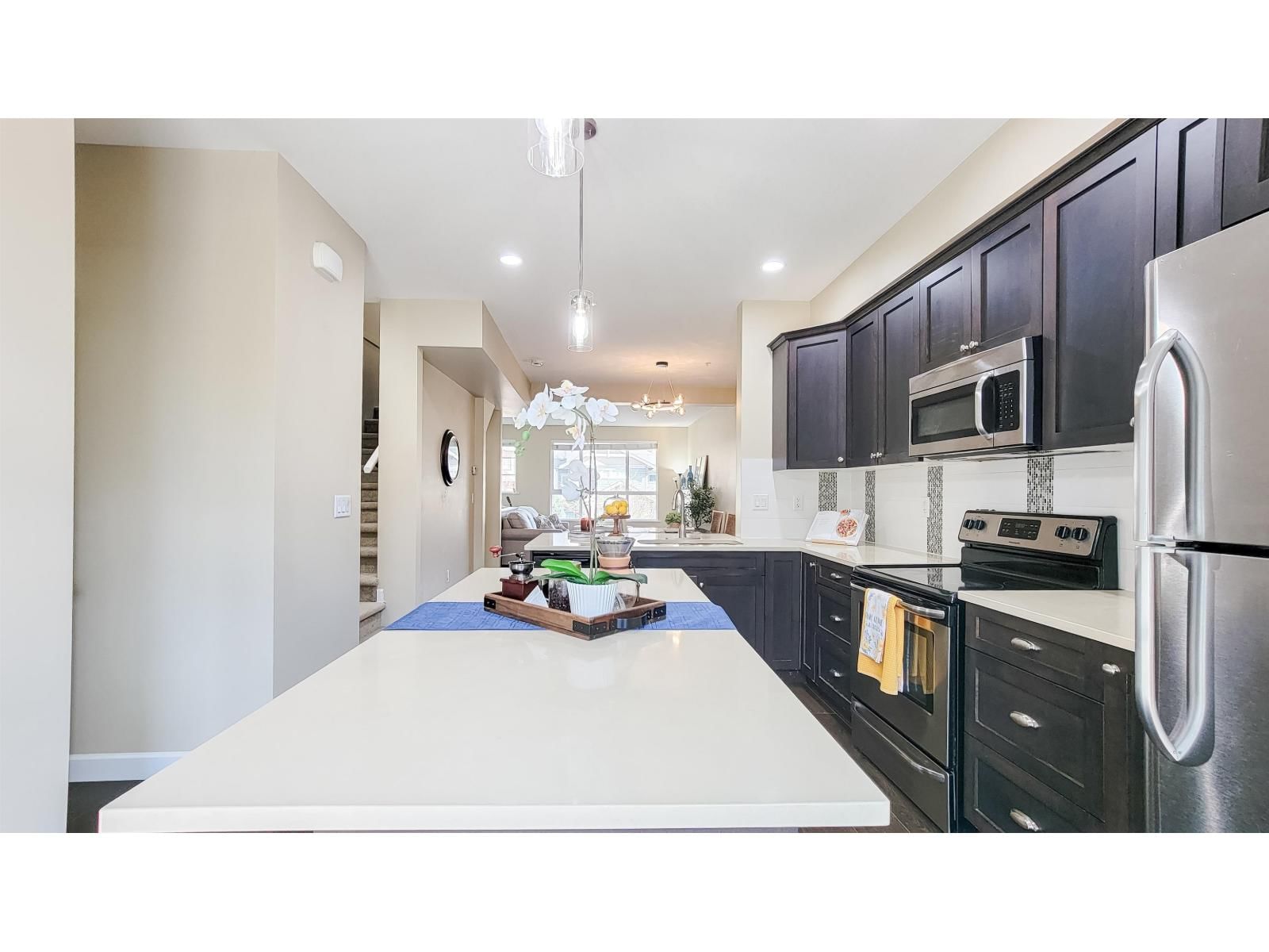 4 - 7059 210 STREET Image 15