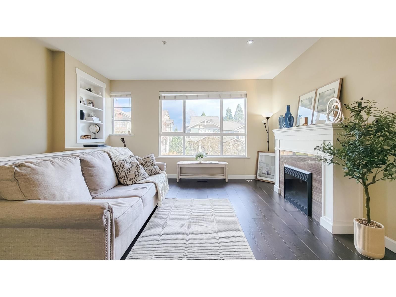 4 - 7059 210 STREET Image 5