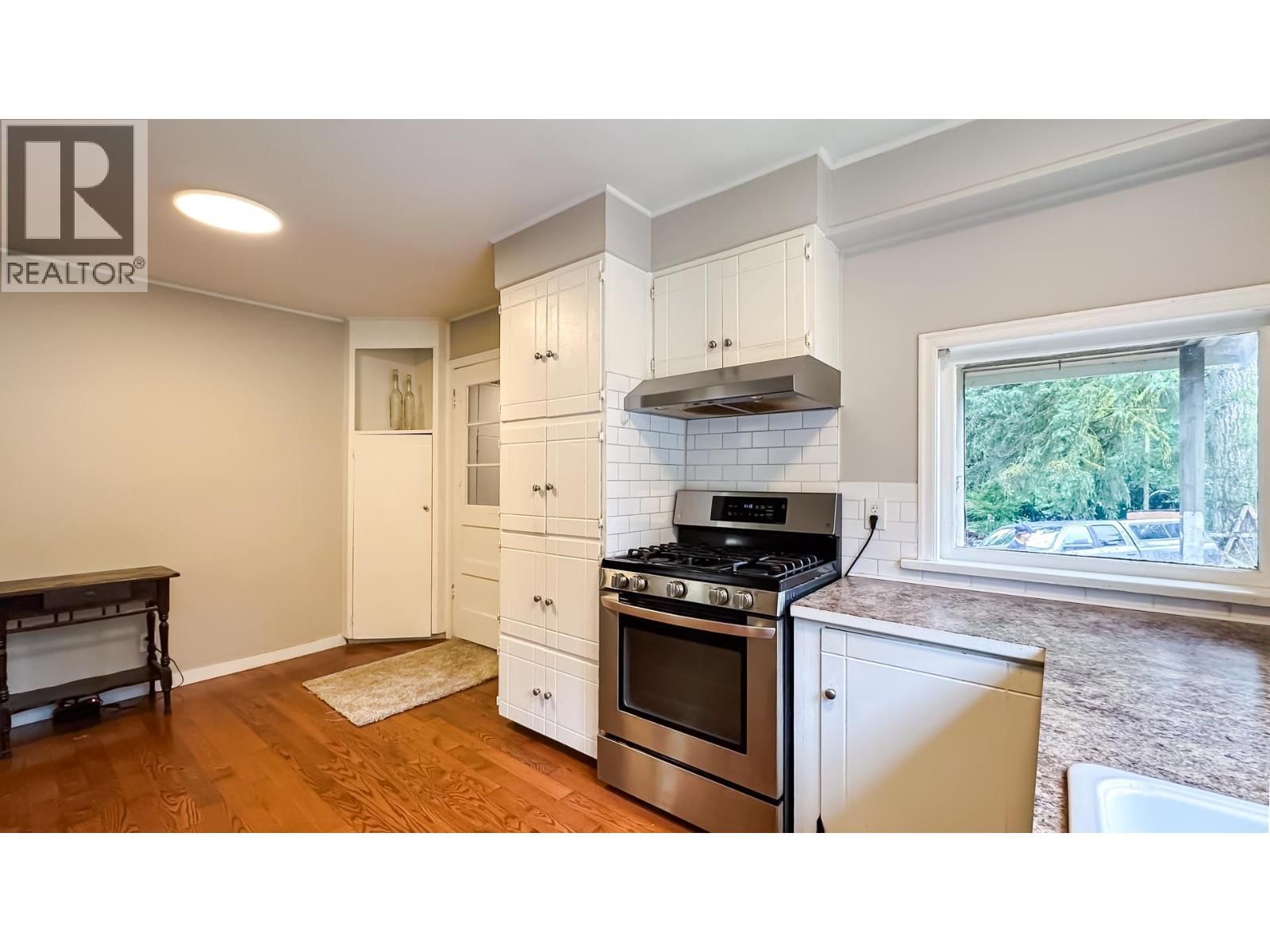 11185 272 STREET Image 16