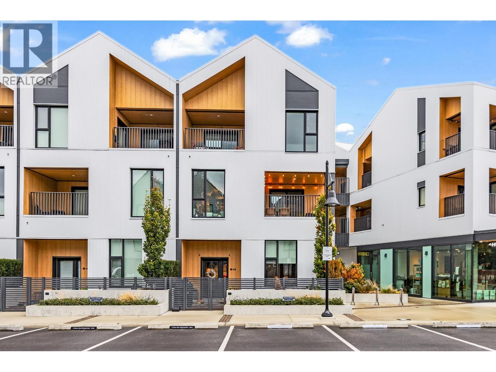 206 - 251 BOUNDARY BAY ROAD Image 23