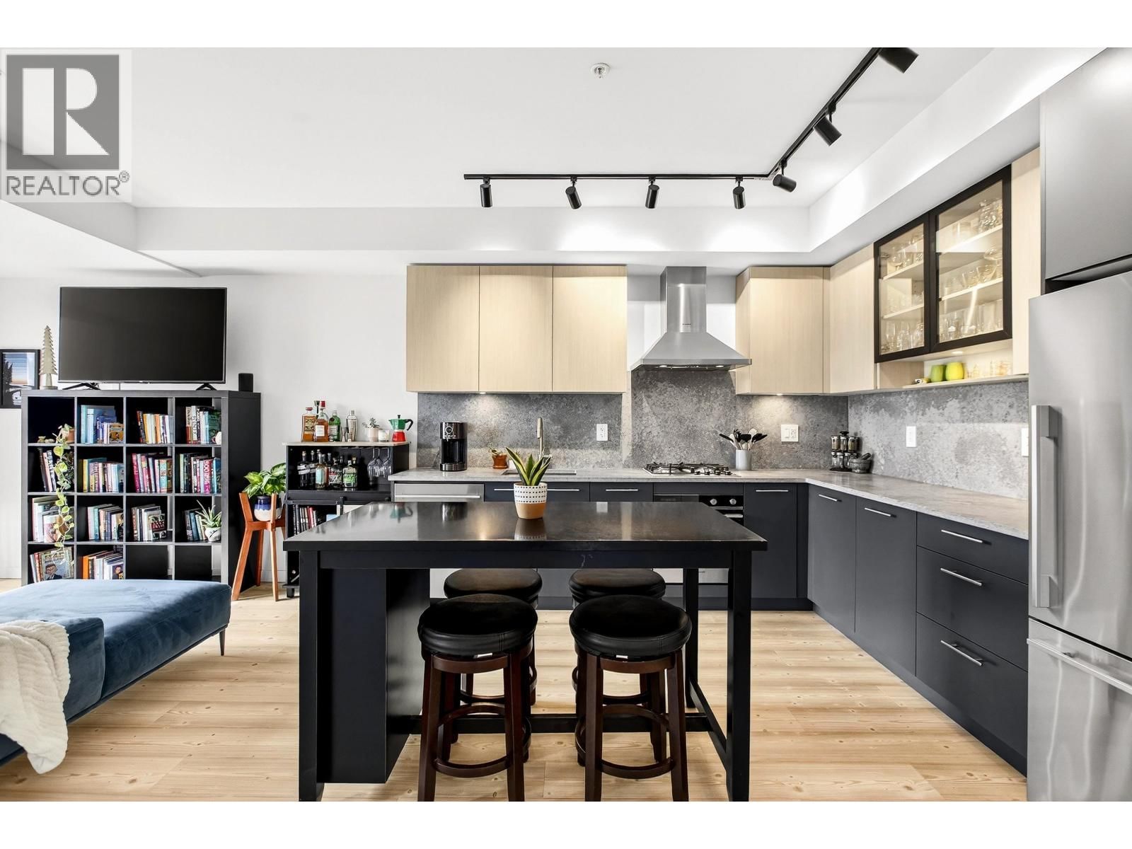 206 - 251 BOUNDARY BAY ROAD Image 9