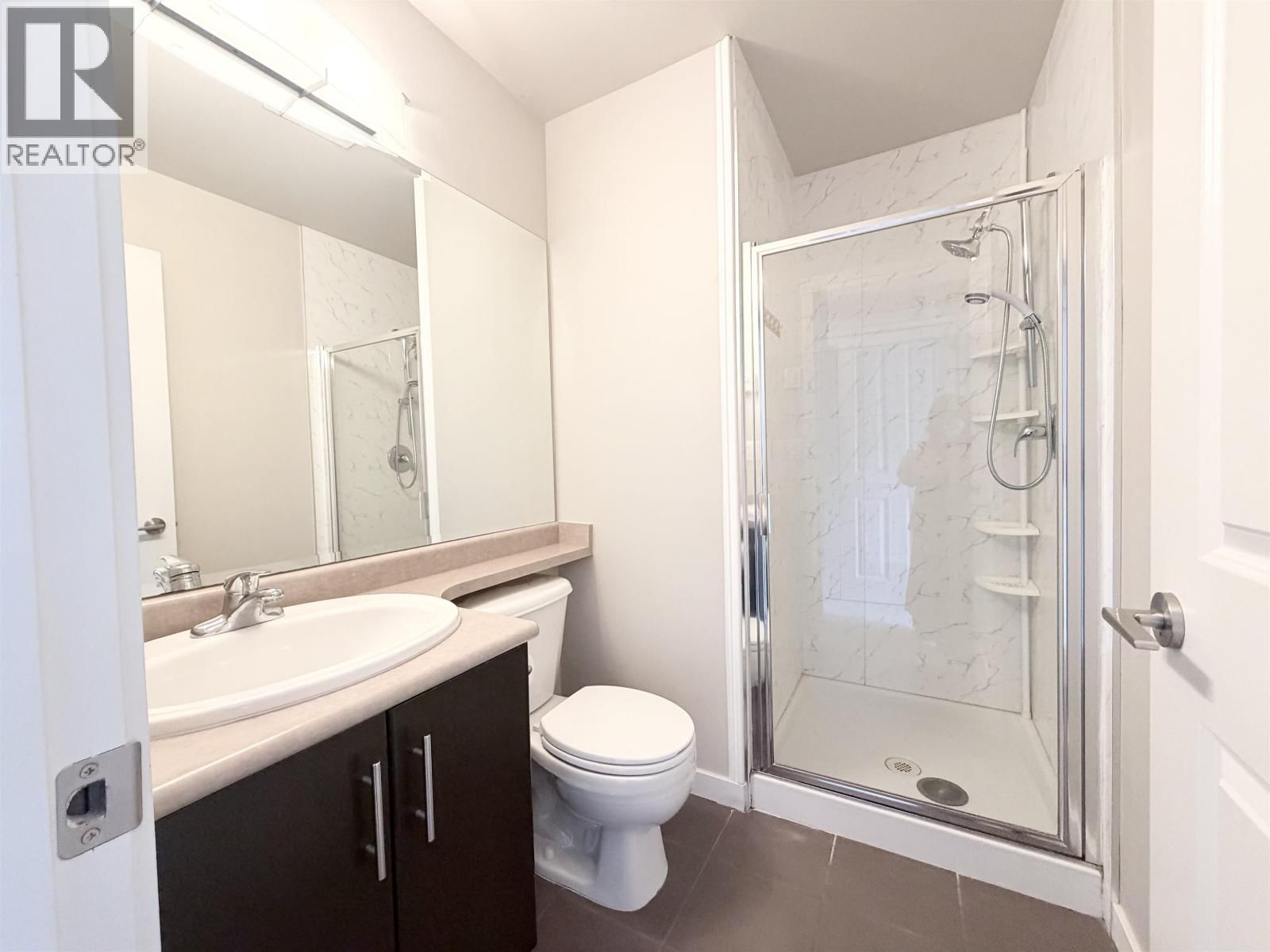 25 - 9551 FERNDALE ROAD Image 10