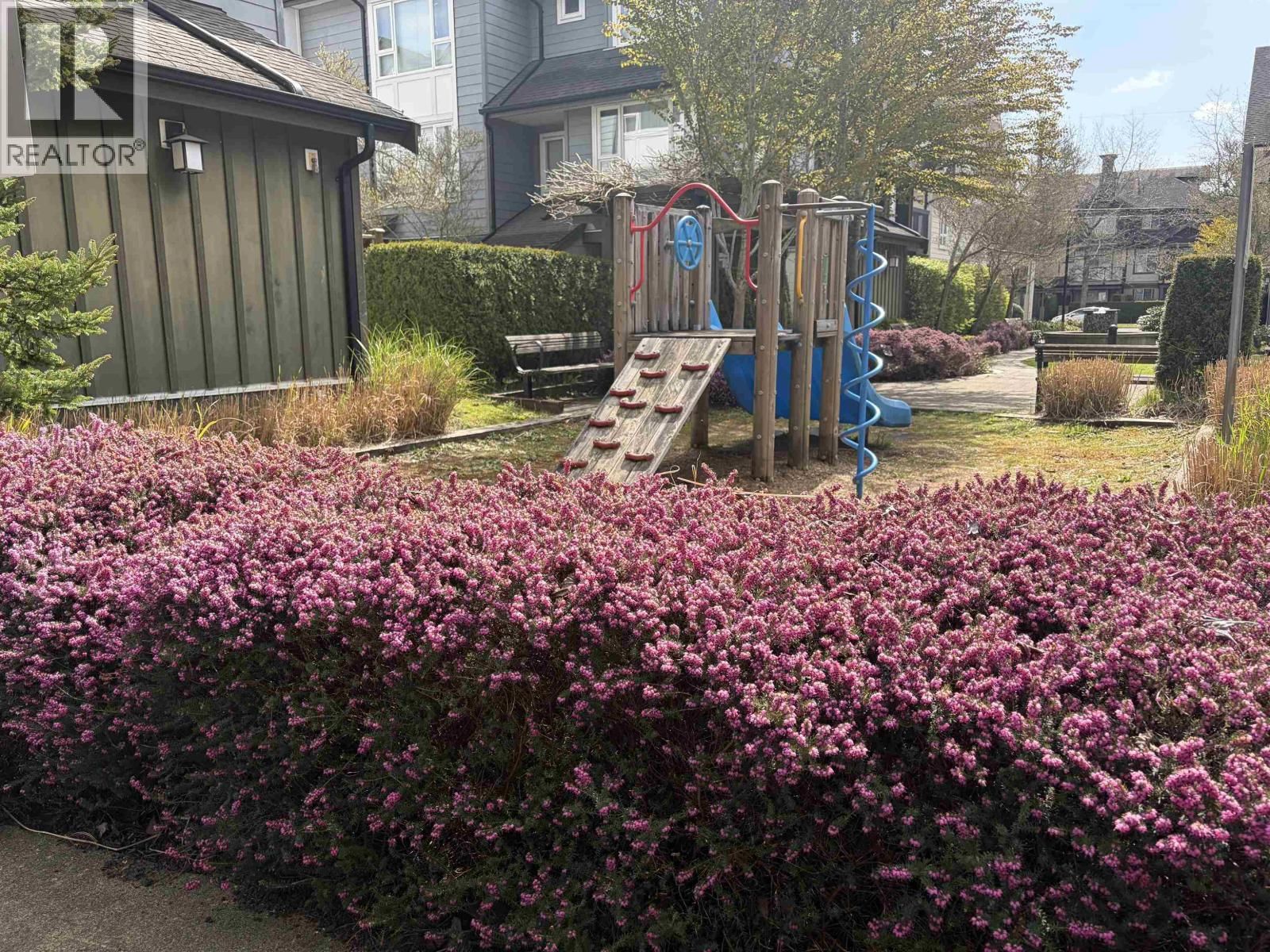 25 - 9551 FERNDALE ROAD Image 22