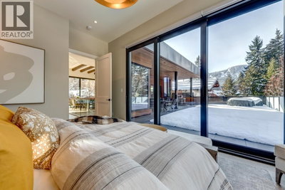 7313 TONI SAILER Lane | Whistler British Columbia | Slide Image Twelve