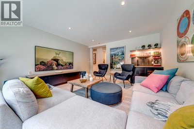 7313 TONI SAILER Lane | Whistler British Columbia | Slide Image Nineteen
