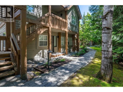 4628 BLACKCOMB Way | Whistler British Columbia | Slide Image Seventeen