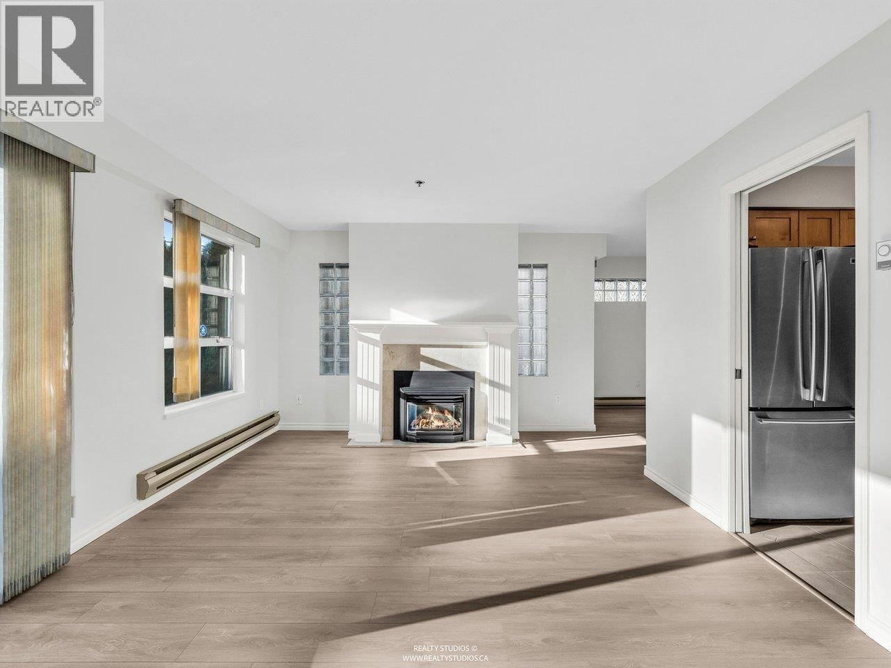 202 - 966 14TH AVENUE Image 5