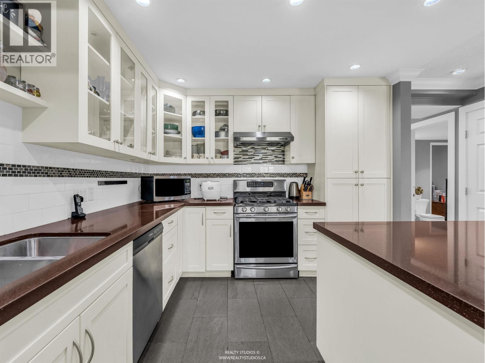 7170 HECATE PLACE Image 9