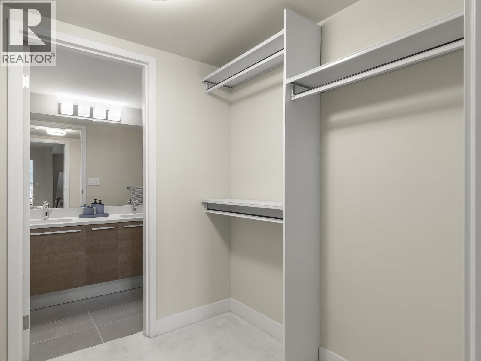 1323 HOMER STREET Image 15