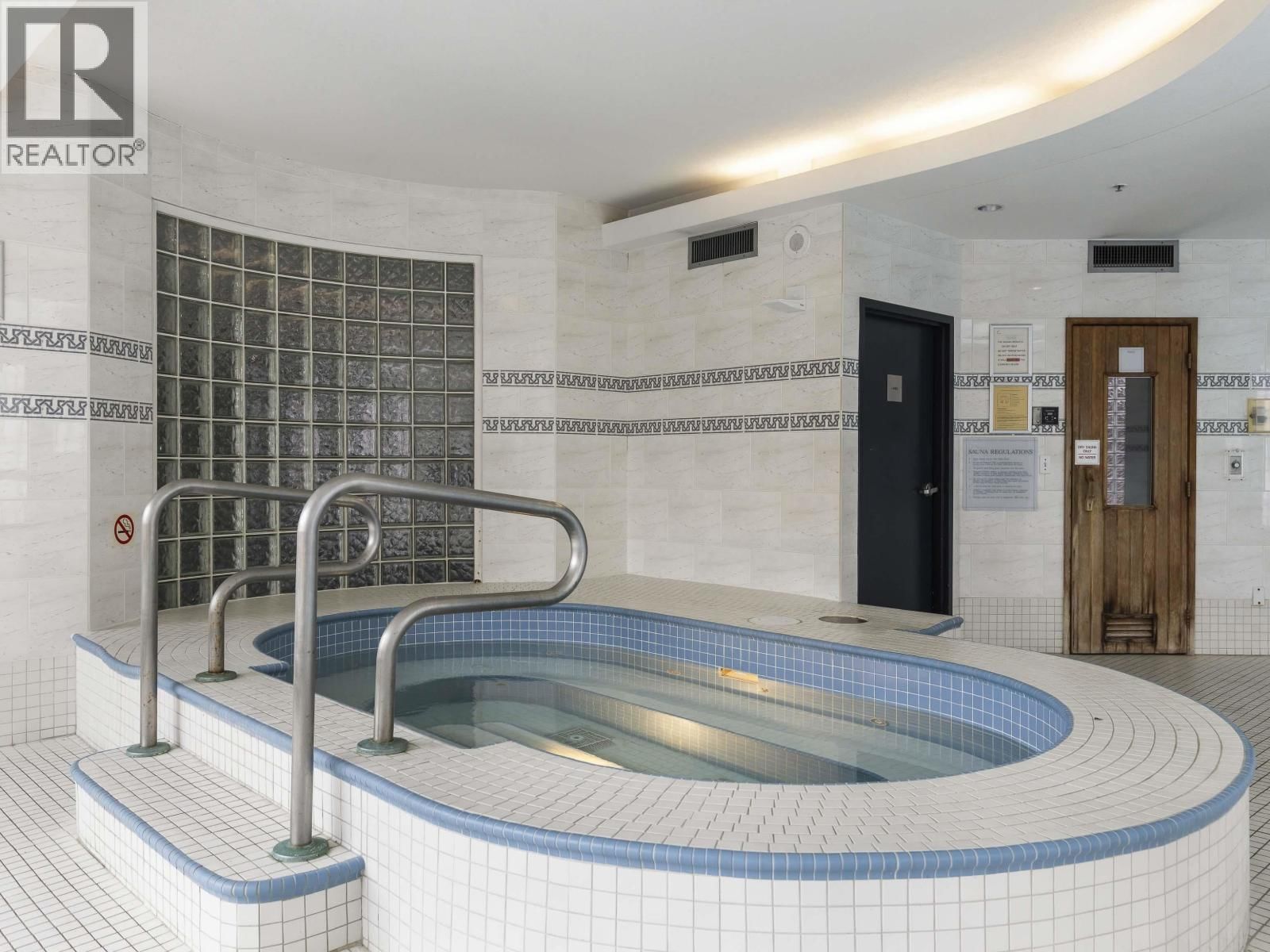 1323 HOMER STREET Image 29