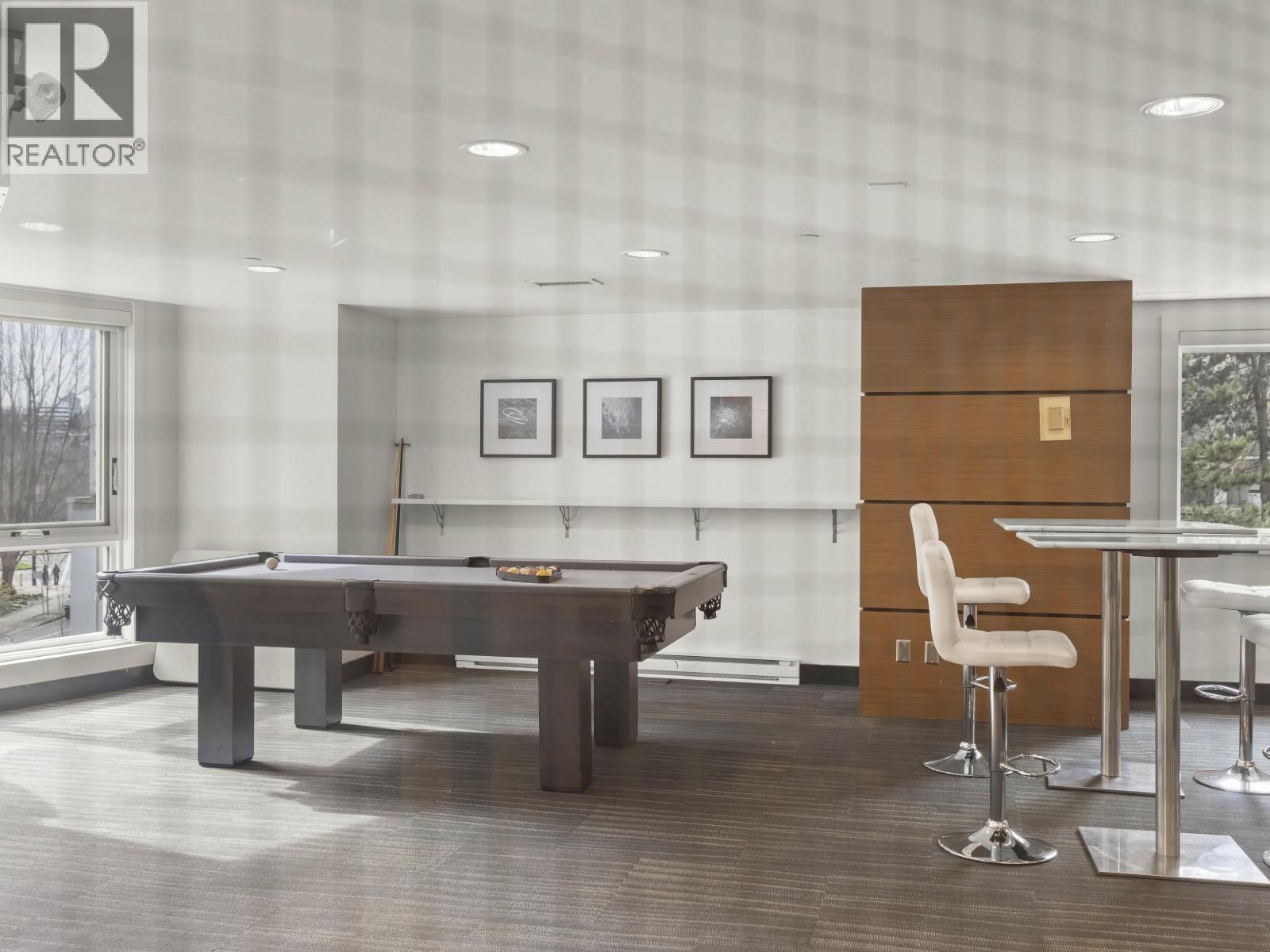 1323 HOMER STREET Image 32