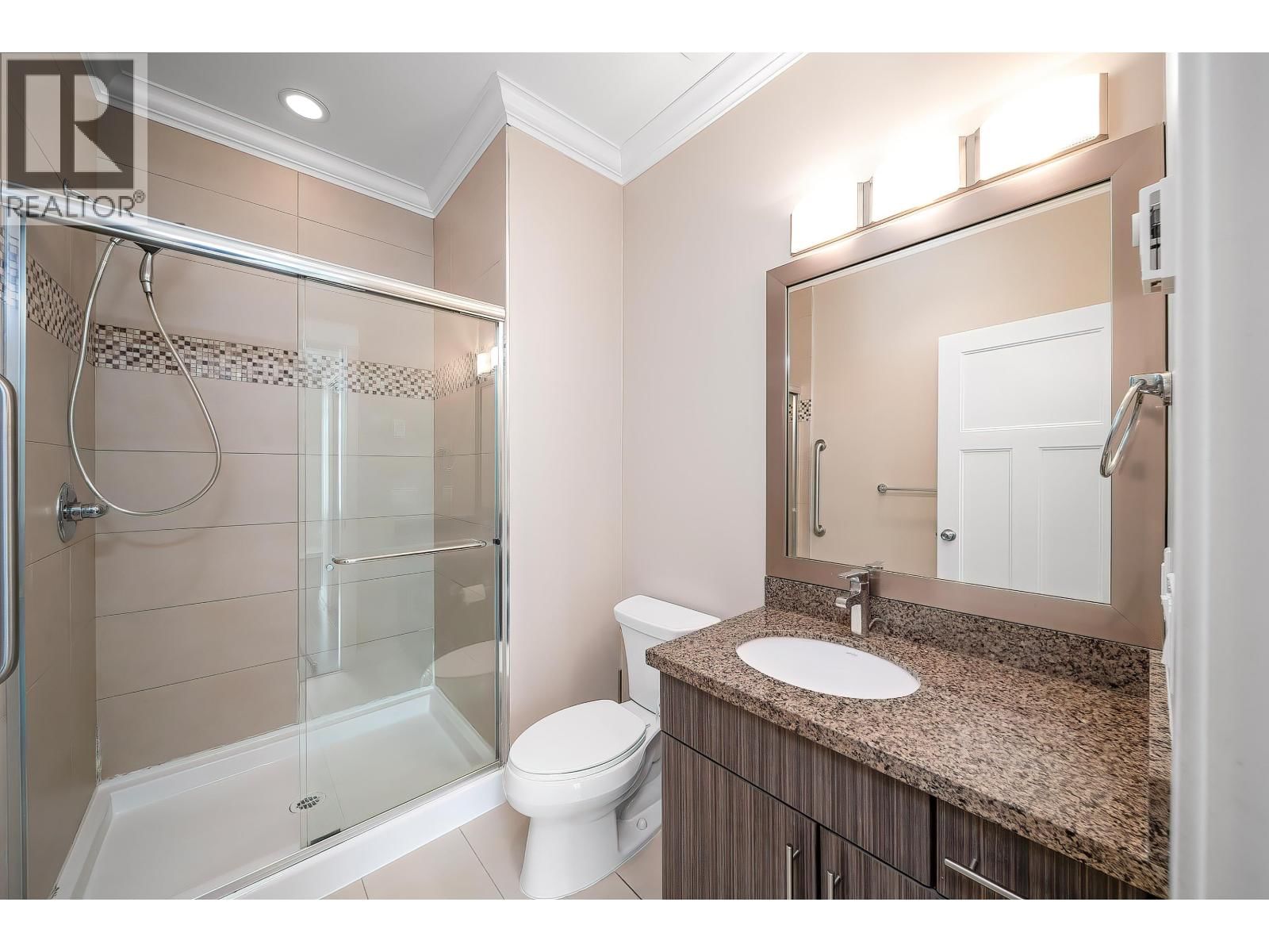 403 - 6888 ROYAL OAK AVENUE Image 13