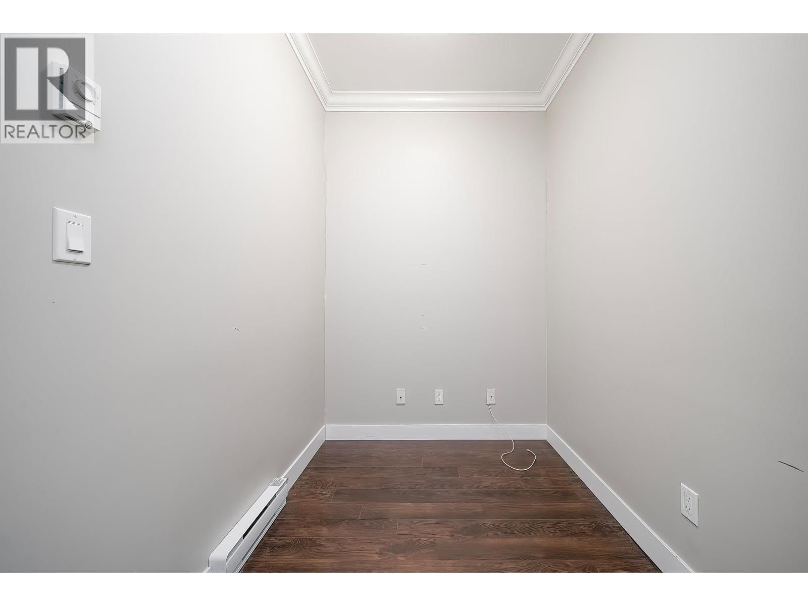 403 - 6888 ROYAL OAK AVENUE Image 17