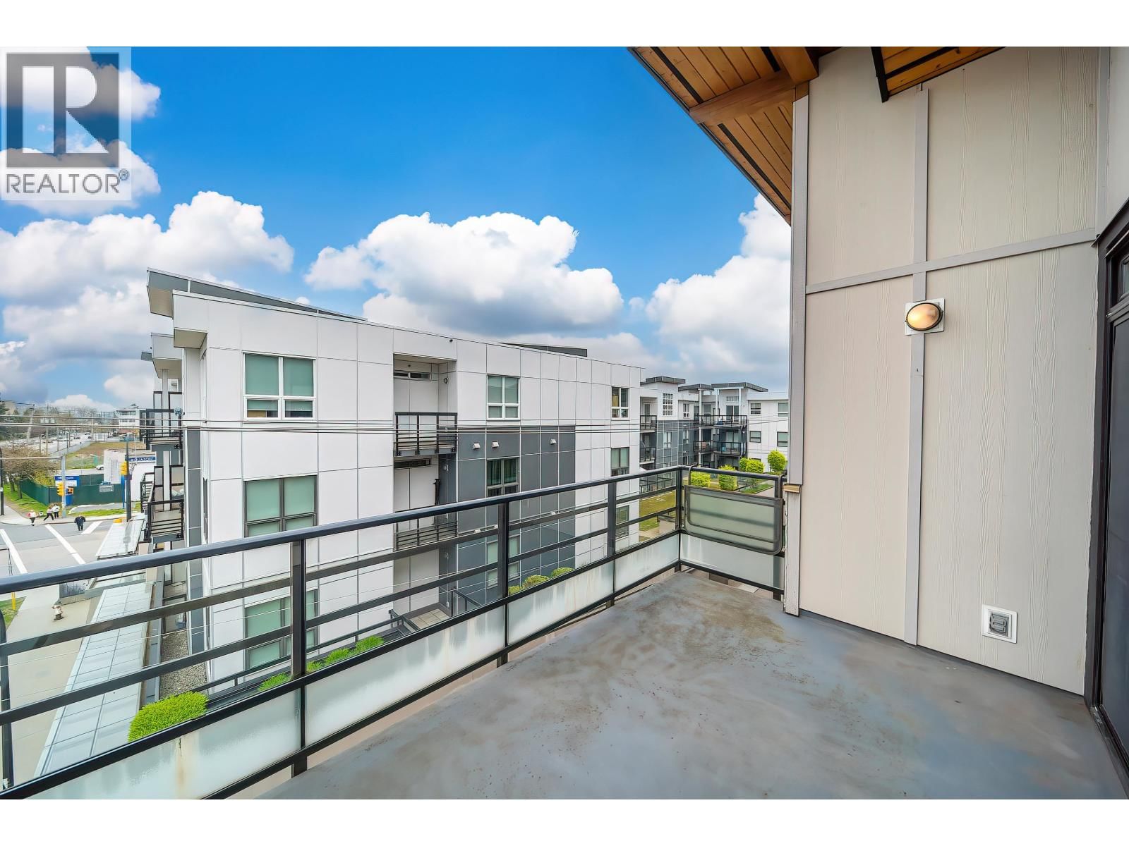 403 - 6888 ROYAL OAK AVENUE Image 18