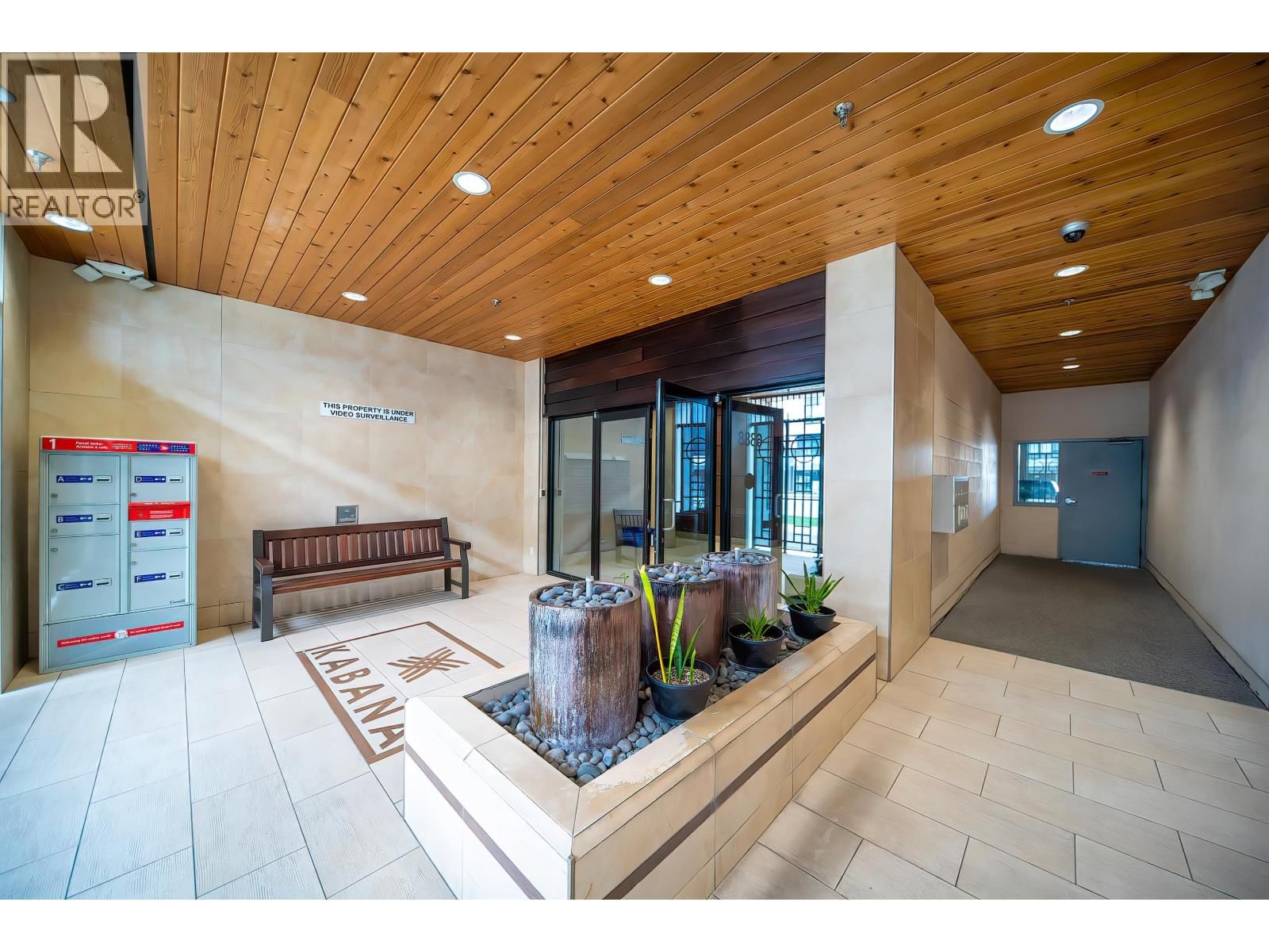 403 - 6888 ROYAL OAK AVENUE Image 25