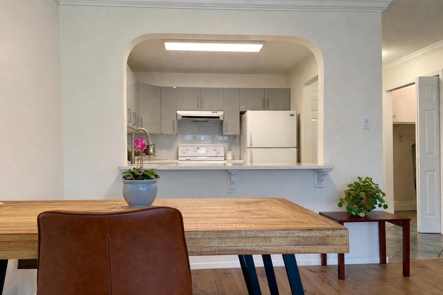 203 - 1273 MERKLIN STREET Image 3